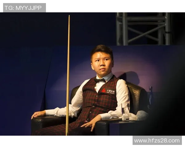 低薪高能的足球明星如何在赛场上逆袭成名与财富 低薪高能的足球明星如何在赛场上逆袭成名与财富